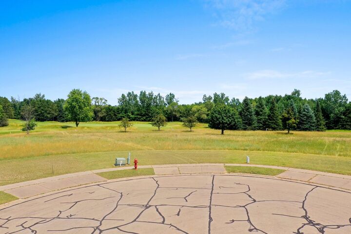 Property Photo:  1400 Foxfire Court  WI 54981-5716 