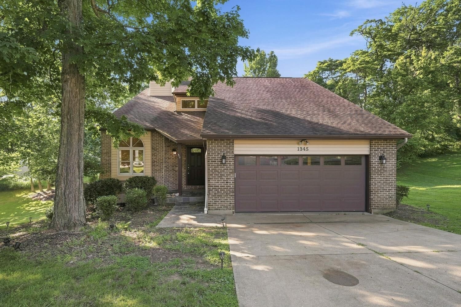 Property Photo: 1345 Ray Lynn Drive IN 47025