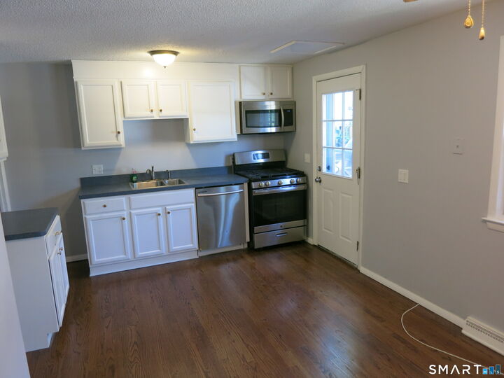 Property Photo: 6 Carolina Drive 6 CT 06370