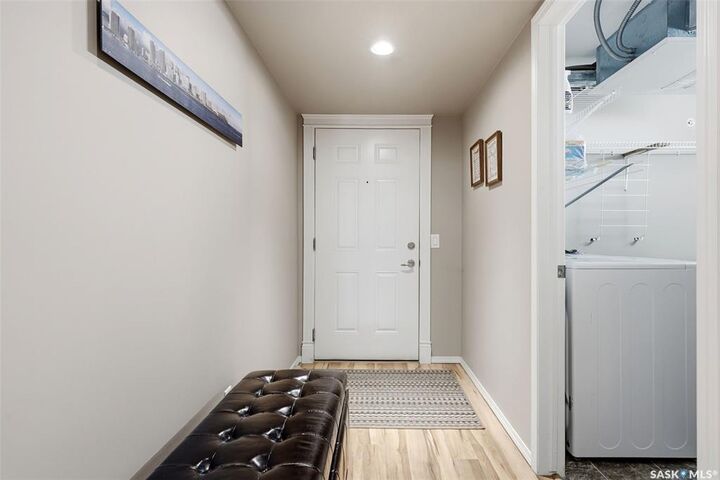 Property Photo:  6709 Rochdale Boulevard 303  SK S4X 2X2 