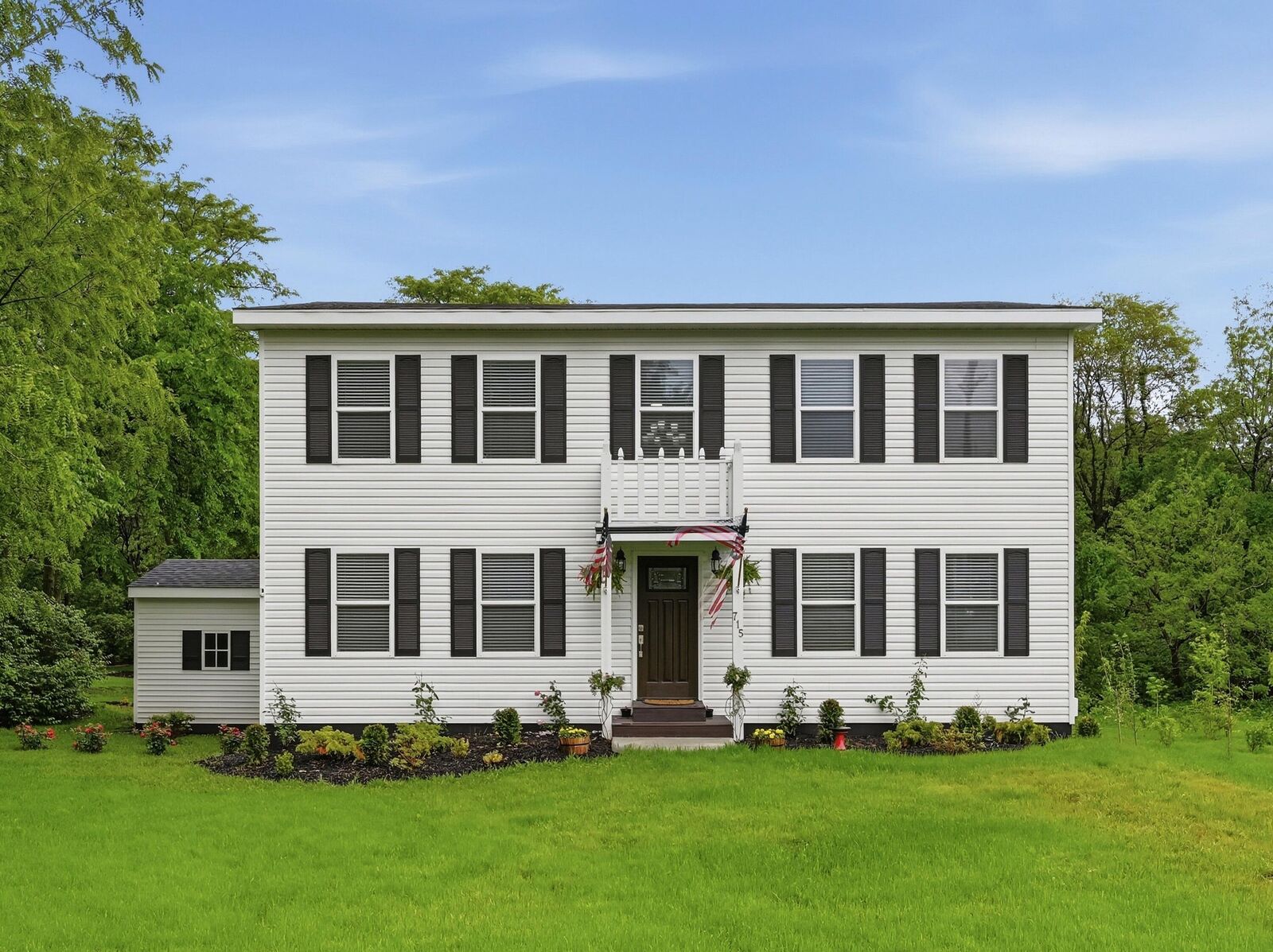 Property Photo:  715 W Garfield  Street  IA 51632 
