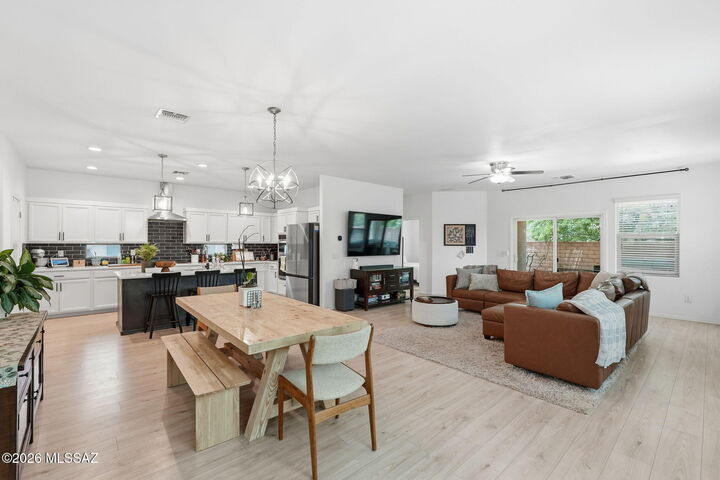 Property Photo:  7528 S Circulo Rio Blanco  AZ 85756 