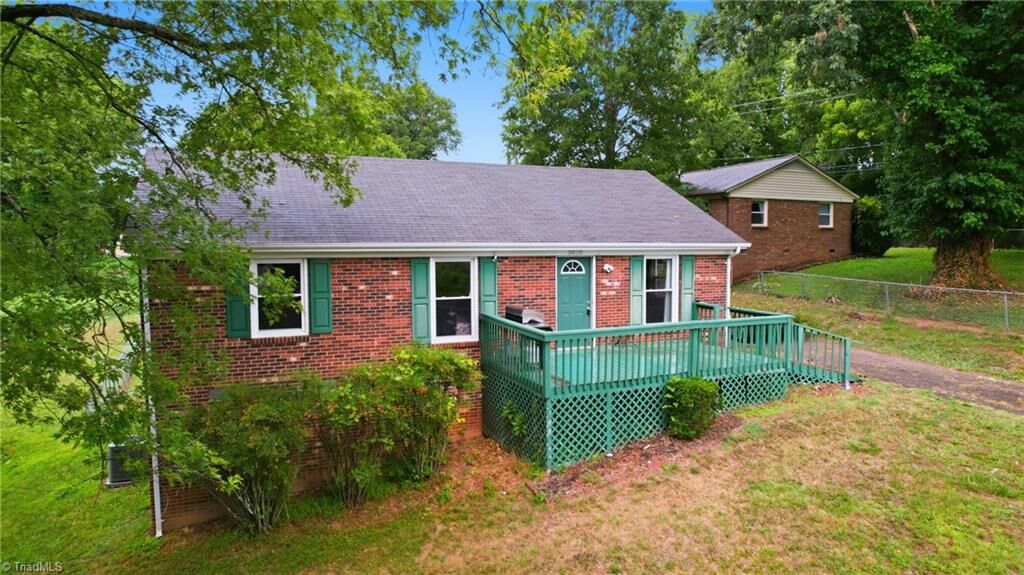 Property Photo: 3020 Pearson Street NC 28659