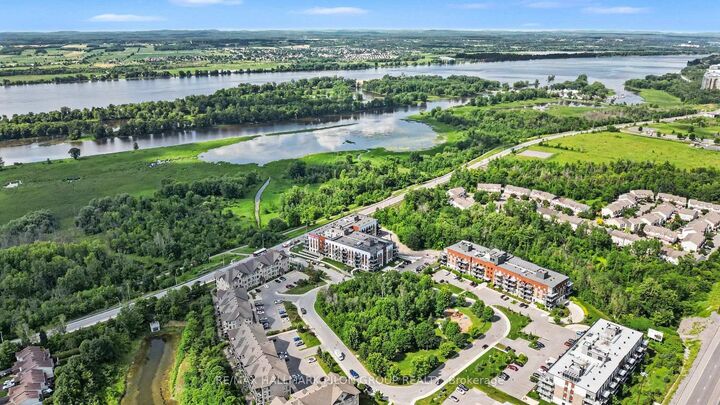 Property Photo: 10 Prestige Circle 7 ON K4A 0W9