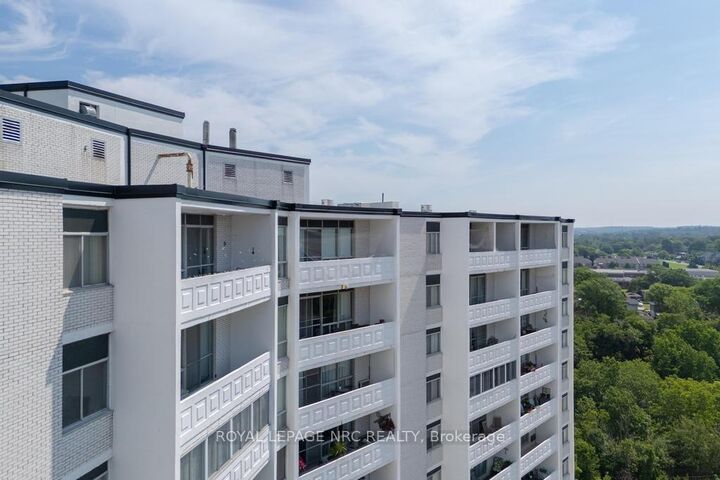 Property Photo: 15 Towering Heights Boulevard 1301 ON L2T 3G7