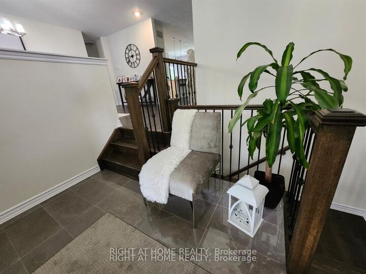 Property Photo:  84 Diamond Valley Drive  ON L0L 2E0 