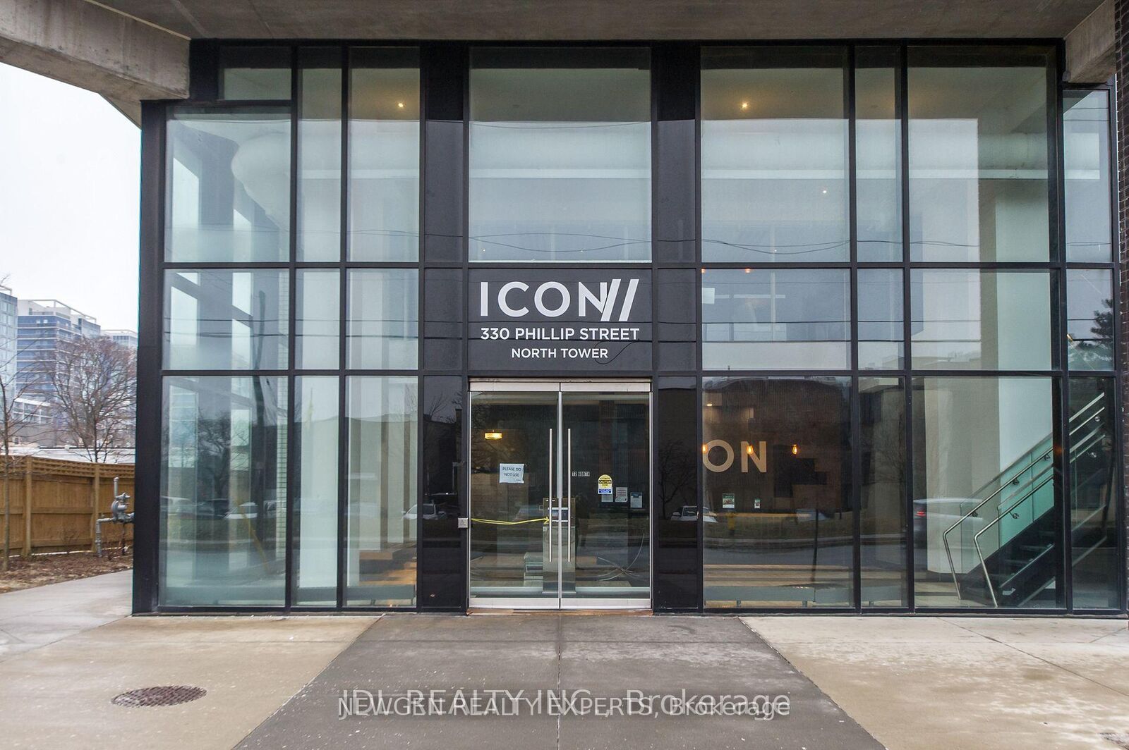 Property Photo:  330 Phillip Street N206  ON N2L 3W9 