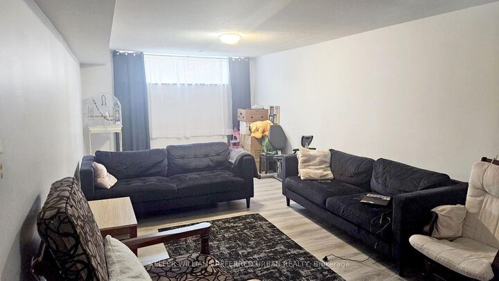Property Photo: 743 Sunnypoint Drive Basement ON L3Y 2Z7