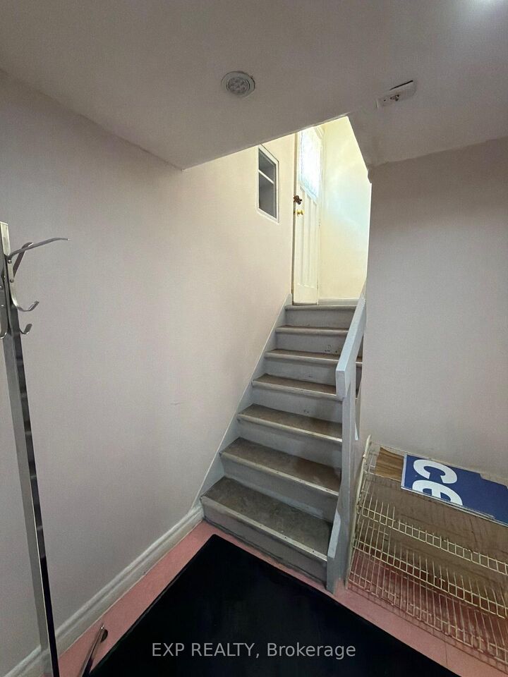 Property Photo:  1375 Birchmount Road E  ON M1P 2E2 