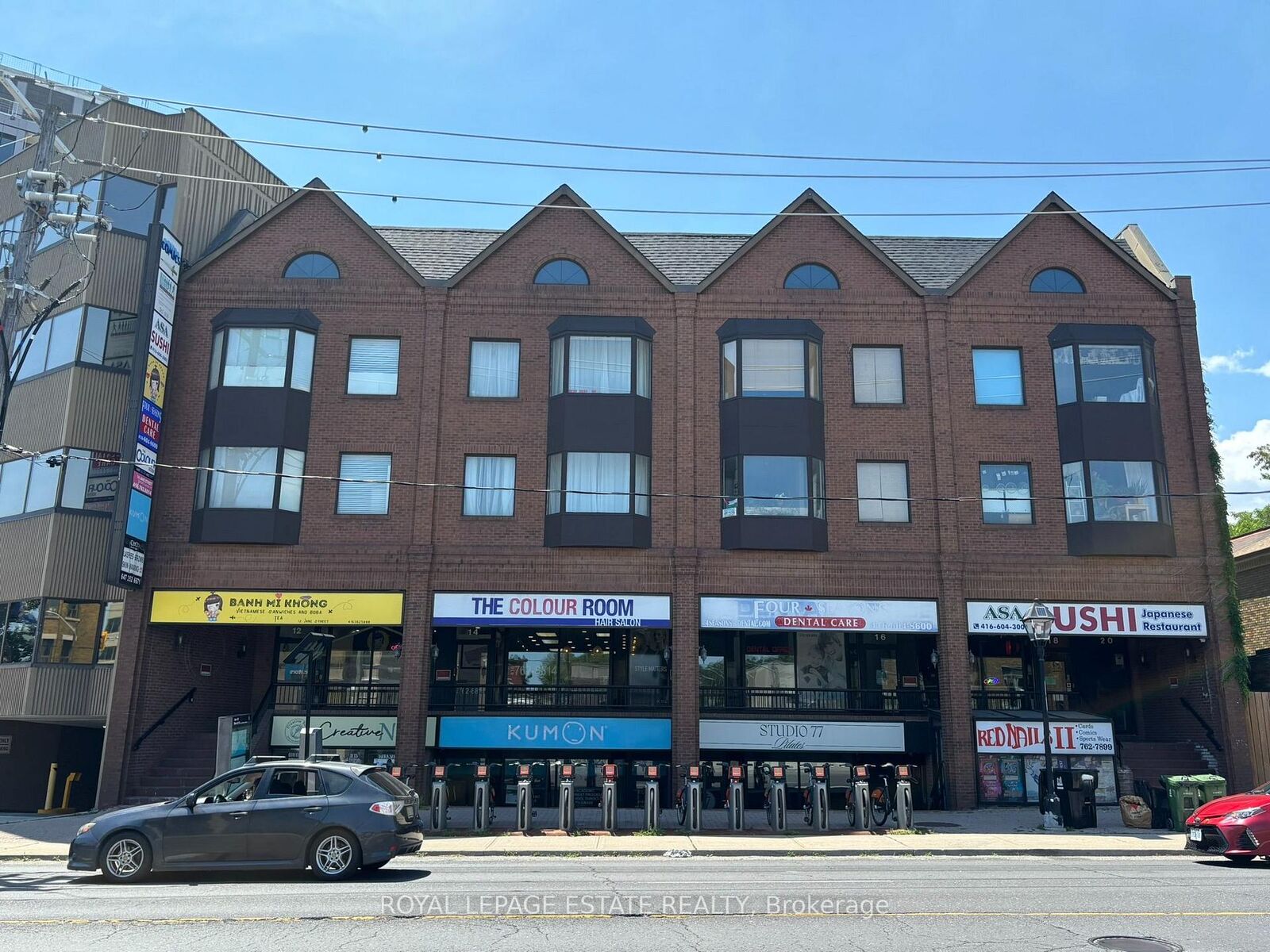 Property Photo: 20 Jane Street A ON M6S 3Y2