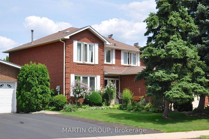 Property Photo:  2083 Pen Street  ON L6H 3L2 