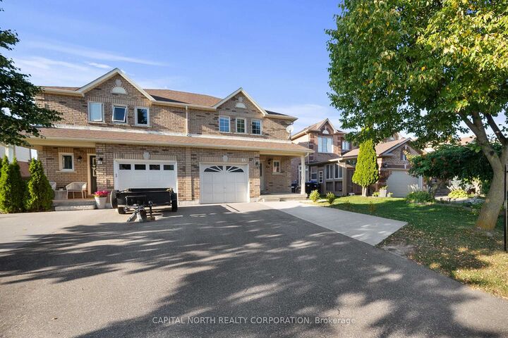 Property Photo: 86 Breeze Drive ON L3Z 3A5