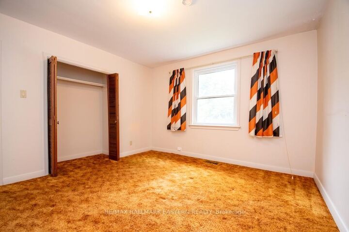 Property Photo: 844 Philip Street ON K9H 6E2