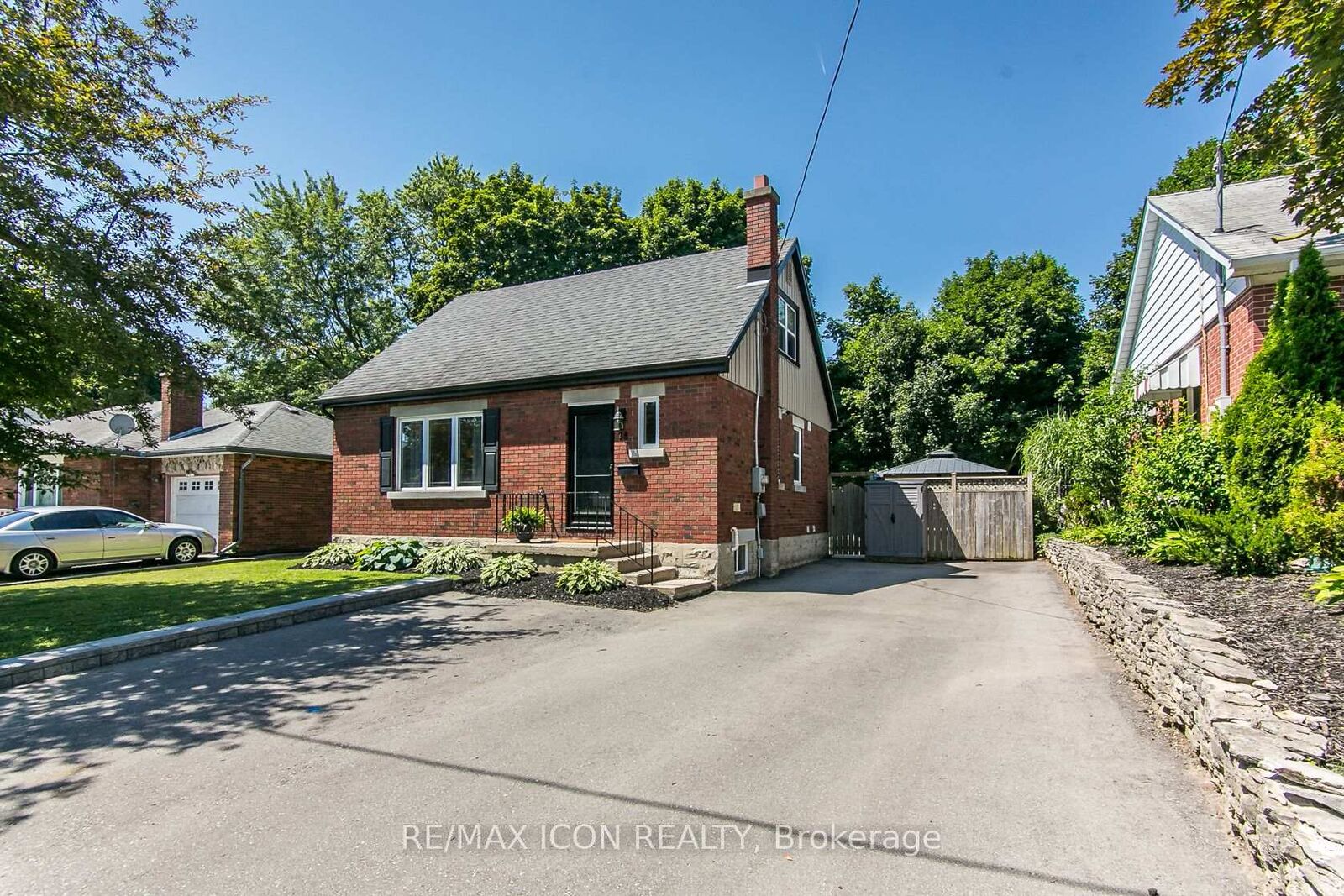 Photo de la propriété:  38 Scrimger Avenue  ON N1R 4V8 