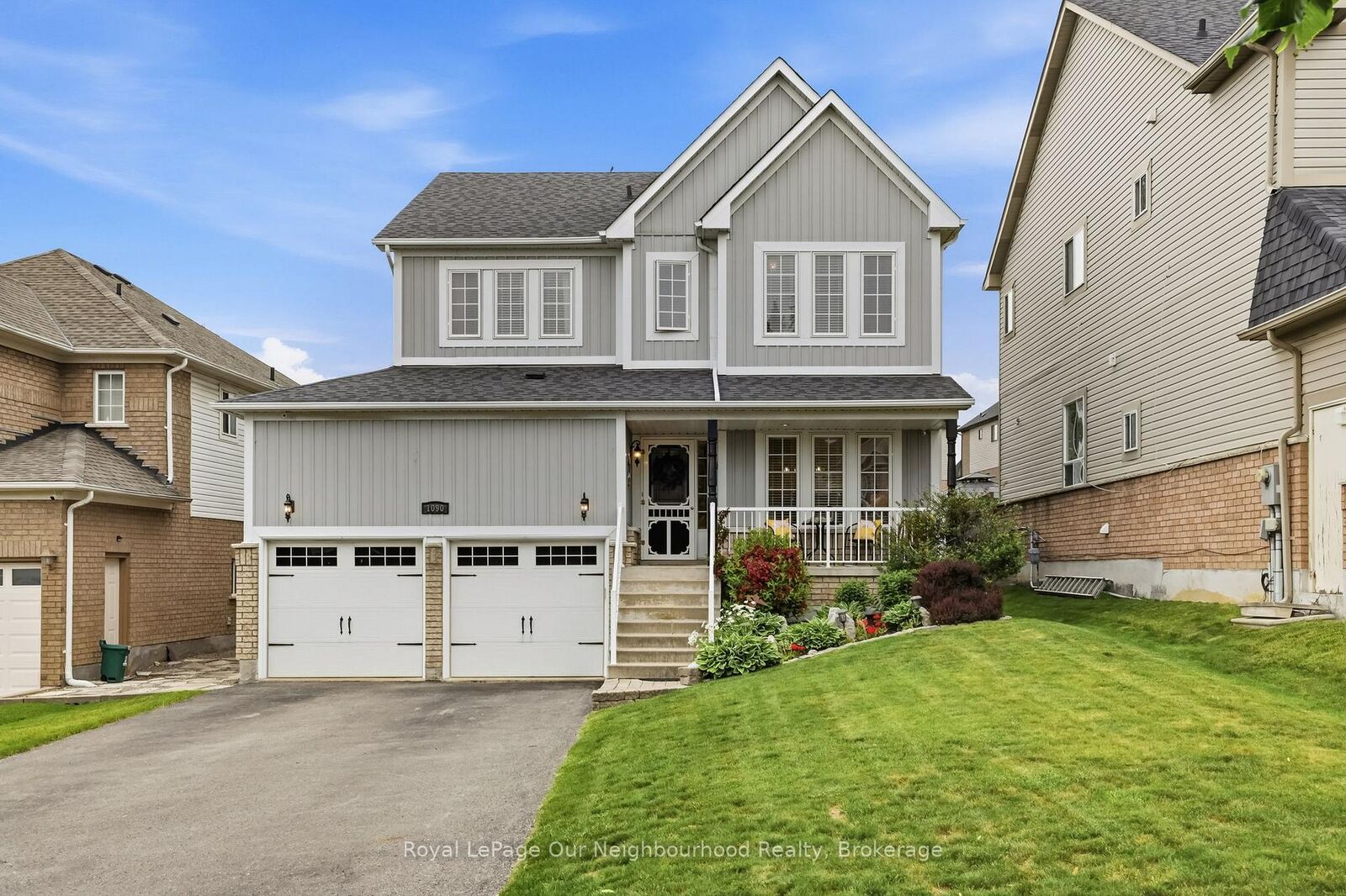 Property Photo:  1090 Keswick Court  ON L1K 2V2 