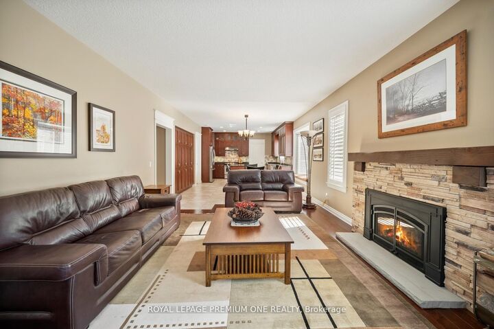536 Village Parkway — photo 1