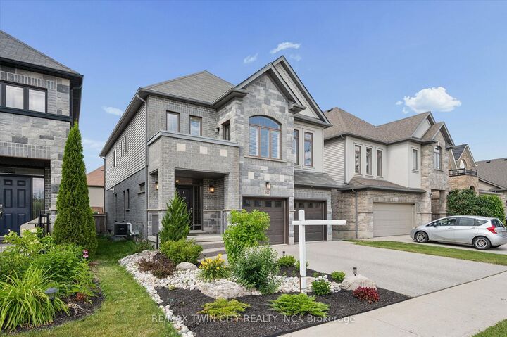 Property Photo: 606 Pinery Trail ON N2V 2Y6