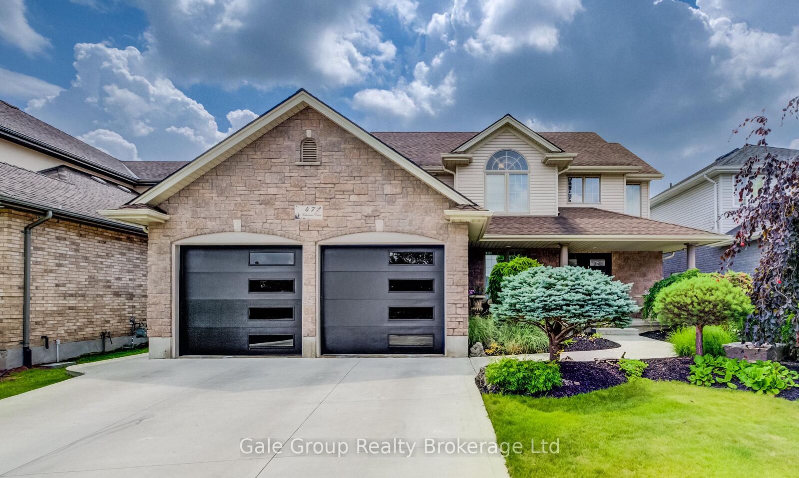 Property Photo: 472 Lakeview Drive ON N4T 1V3