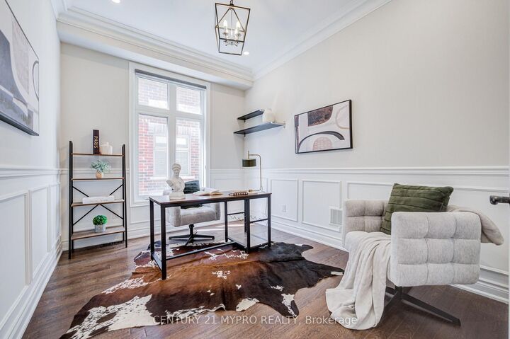 Property Photo: 6 Tralee Court ON L6C 0V1