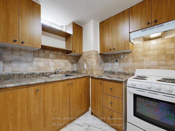 Property Photo:  60 Colombo Crescent Basement  ON L6A 0A3 