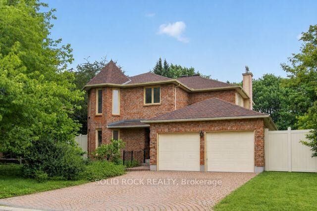 54 Huntsman Crescent — photo 1