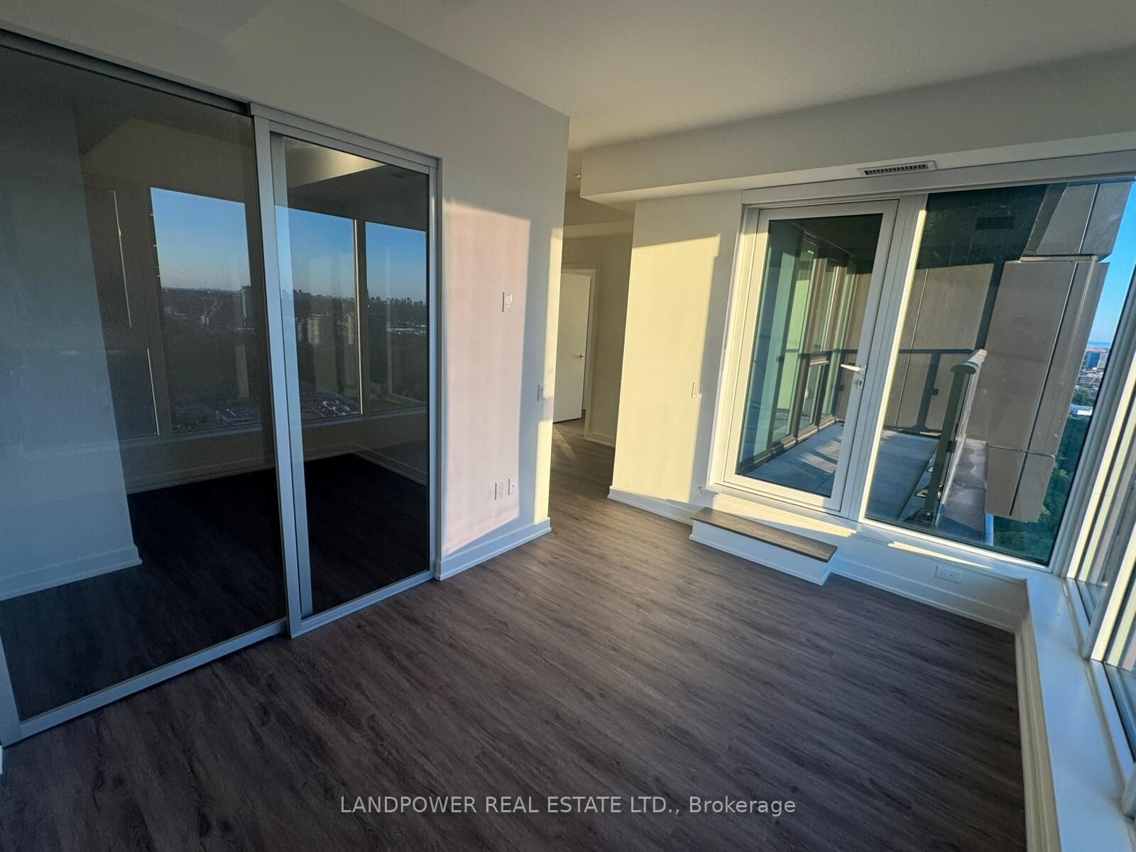 Property Photo: 5 Quarrington Lane 3001 ON M3C 0S5
