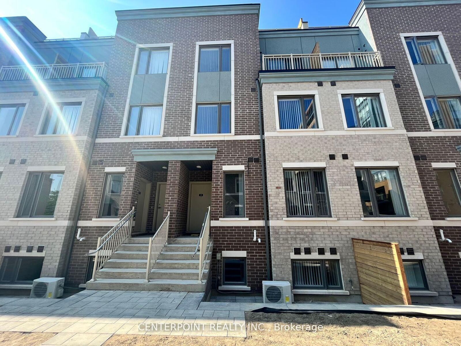 Property Photo:  15 William Jackson Way 40  ON M8V 0J8 