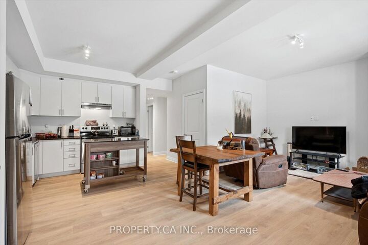 Property Photo:  2 Willow Street 71  ON N3L 0K7 