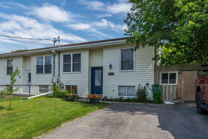Property Photo: 152 Purdy Road ON K0H 1G0