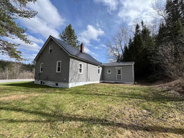 Property Photo: 319 Ontario Street ON P0A 1C0