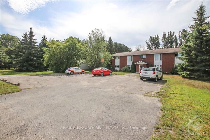 Property Photo:  750 Notre Dame Street 4  ON K0A 1W0 