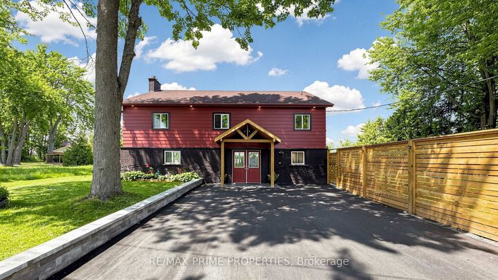 4298 Plum Point Road W — photo 1