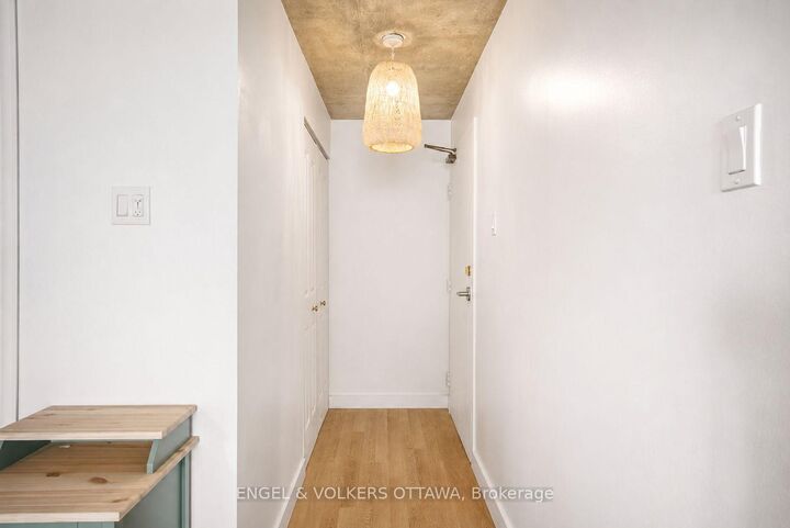 Property Photo:  475 Laurier Avenue W 1602  ON K1R 7X1 