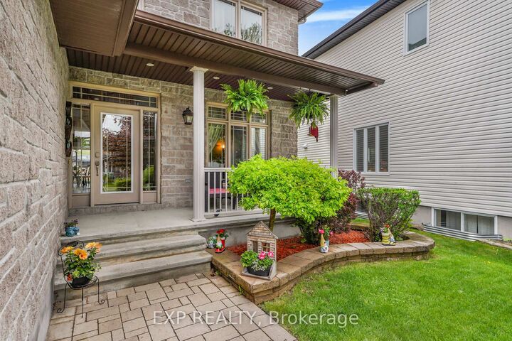 Property Photo:  224 Topaze Crescent  ON K4K 0E4 