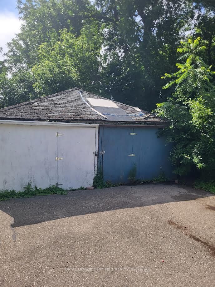 Property Photo: 77 Frederick Street ON L6Y 1G9