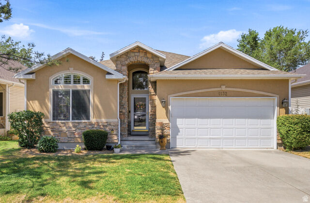 Property Photo:  1132 W Autumn Leaf Ln S  UT 84123 