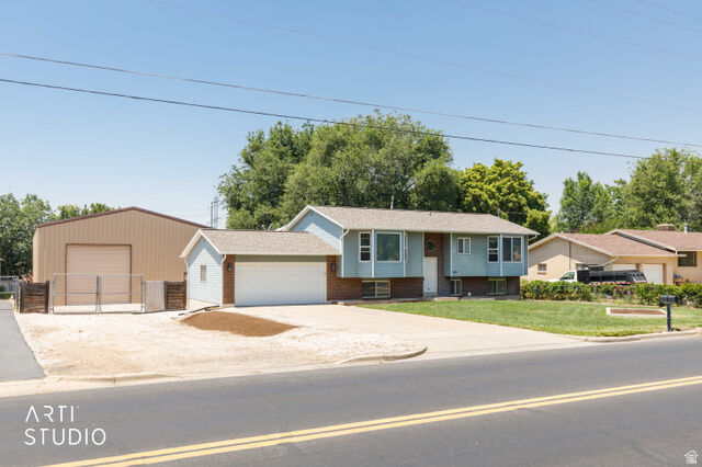 Property Photo: 5895 S 3100 W UT 84067