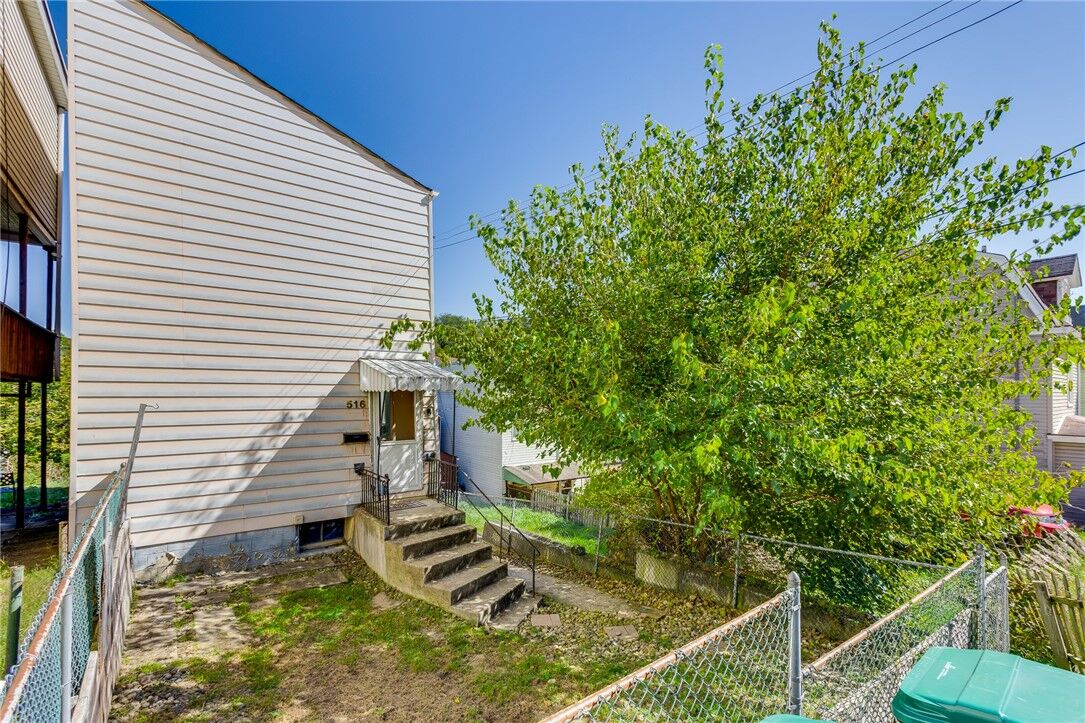 Property Photo: 516 Mary St PA 15209