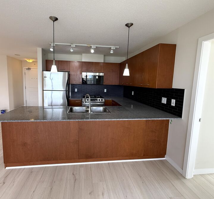 Property Photo:  4333 Central Boulevard 14xx  BC V5H 4X2 
