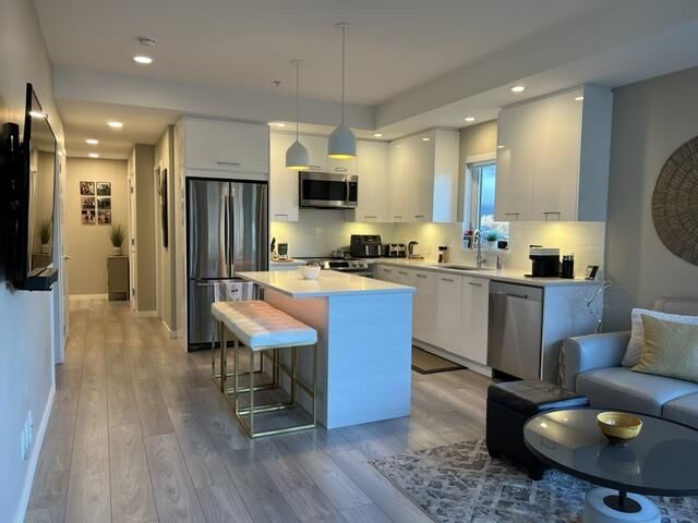 Property Photo:  38033 Second Avenue 516  BC V8B 0C4 
