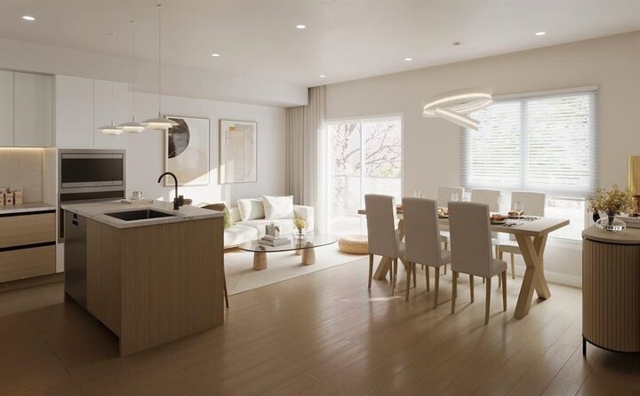 Property Photo: 20675 Eastleigh Crescent 406 BC V3A 4C3
