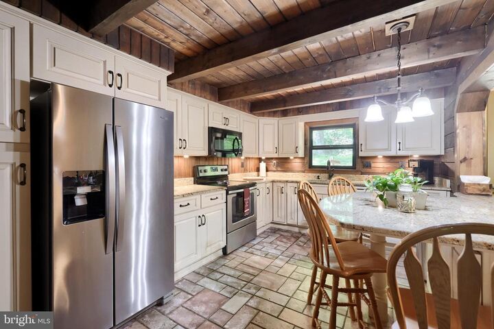 Property Photo: 5680 Bull Road PA 17315
