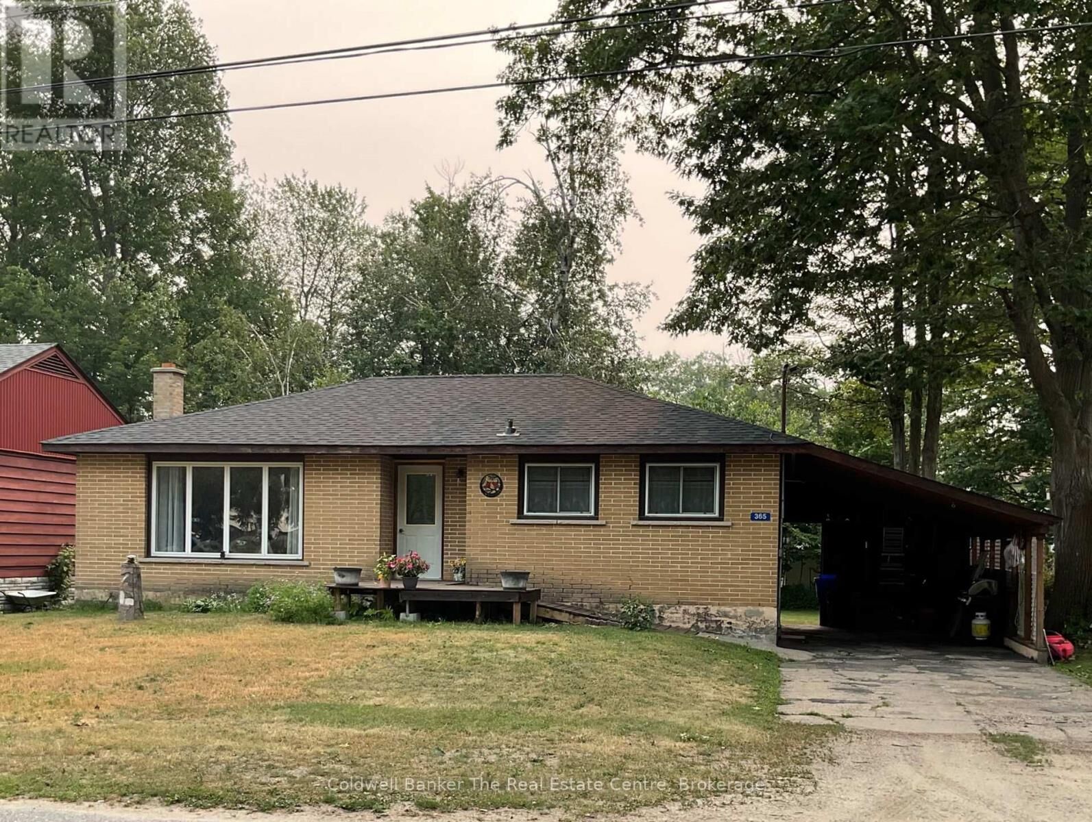 Property Photo:  365 Pinegrove Street  ON P1P 1L6 