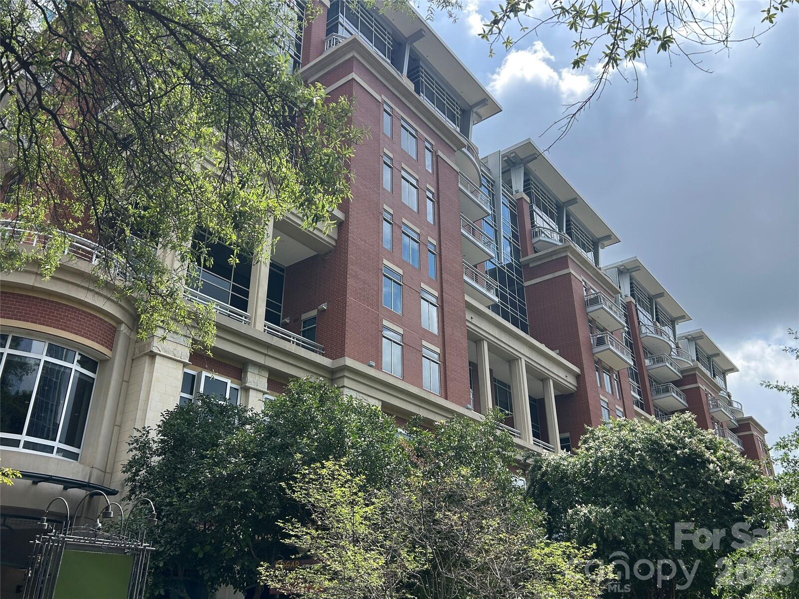 Property Photo: 435 S Tryon Street 708 NC 28202