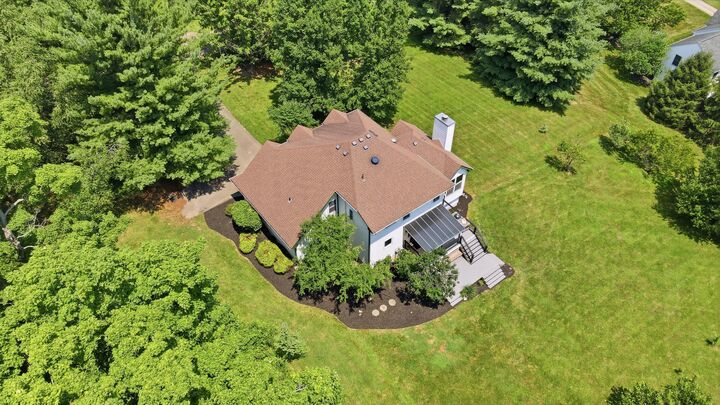 Property Photo: 7 Brecon Circle OH 43023