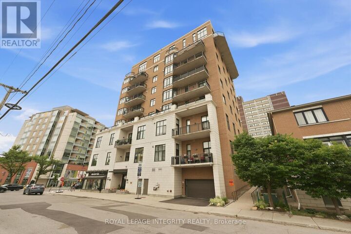 Property Photo: 420 Berkley Avenue 802 ON K2A 4H5