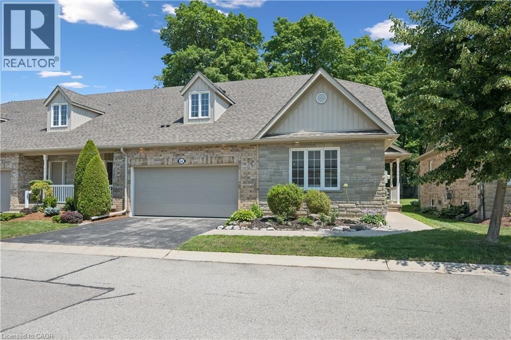 Property Photo: 350 Doon Valley Drive 3E ON N2P 2M9