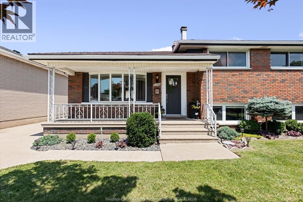 Property Photo: 2584 Rivard Ave ON N8T 2H3