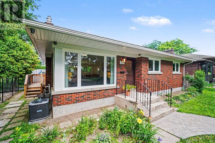 Property Photo: 1225 Major Street ON K2C 2S3