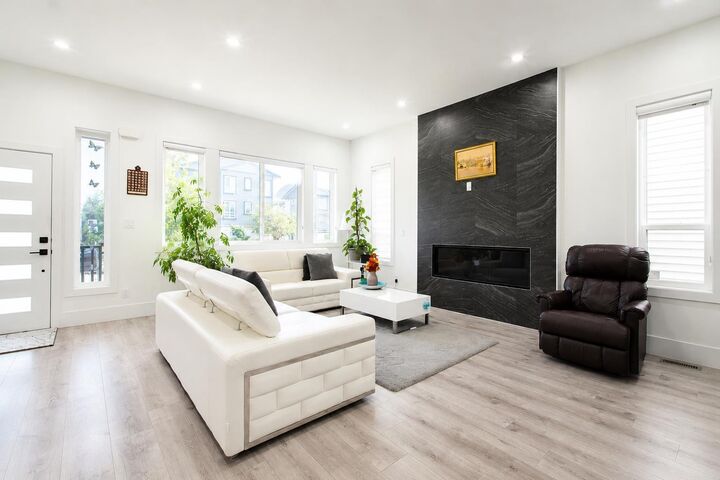 Property Photo:  19240 Aloha Drive  BC V4N 6T9 